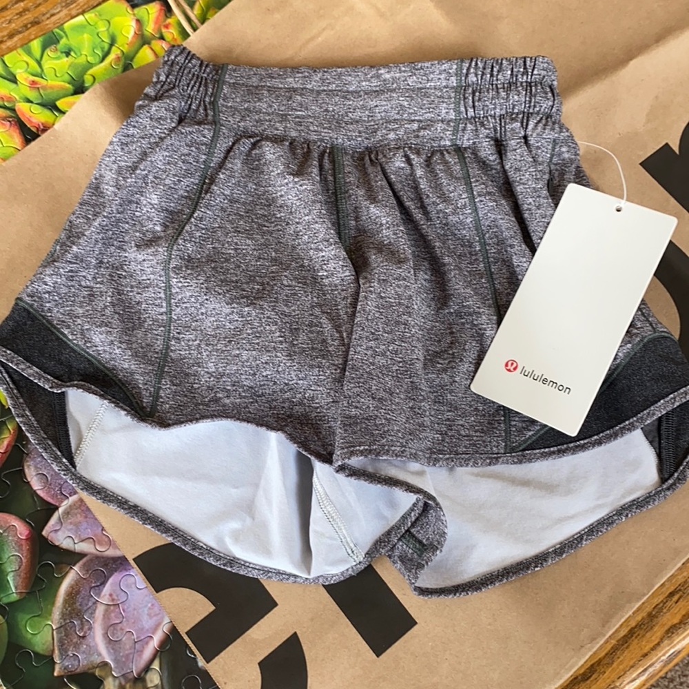 BRAND NEW LULU SHORTS